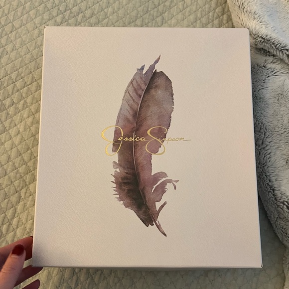 Jessica Simpson Heels - Picture 2 of 6